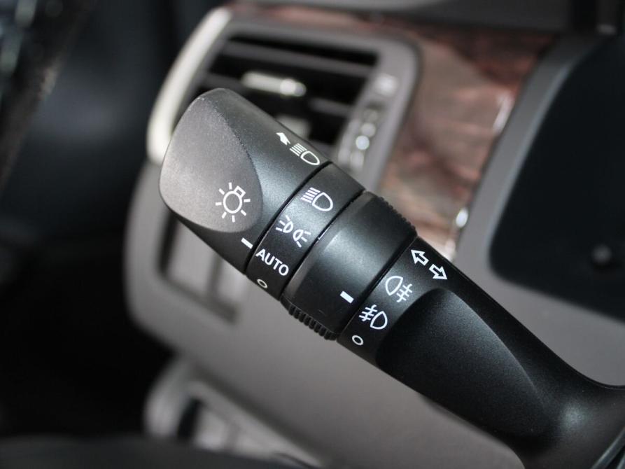 Toyota Camry VII (XV50) Рестайлинг 2 Старый Оскол  - изображение 18