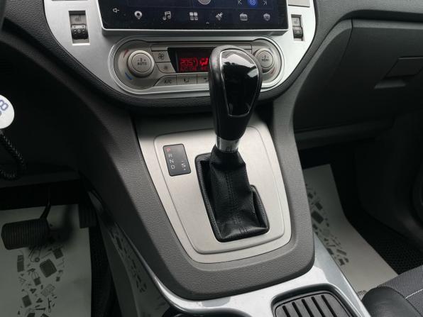 Ford Kuga I с пробегом 2012 года, цена 1 267 000 рублей, 243321 км, внедорожник, Автокод Объявления