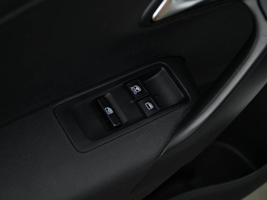 Volkswagen Polo V Москва  - изображение 11