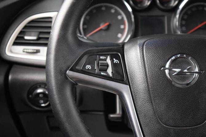 Opel Astra J с пробегом 2012 года, цена 749 000 рублей, 160000 км, хэтчбек, Автокод Объявления