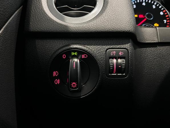 Volkswagen Tiguan I Рестайлинг с пробегом 2013 года, цена 1 255 000 рублей, 158028 км, внедорожник, Автокод Объявления