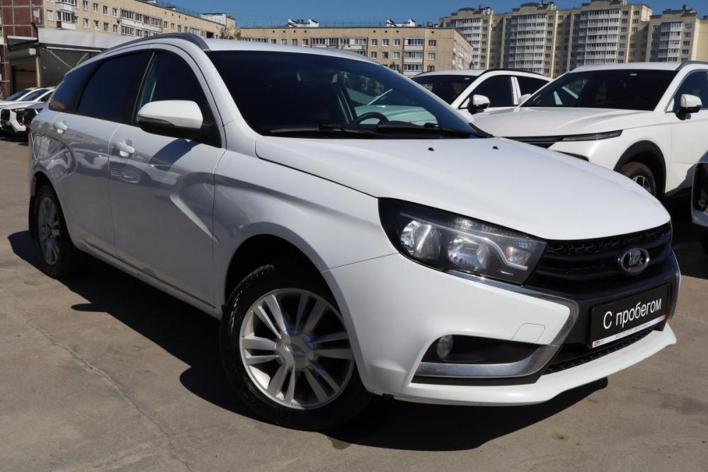 Lada (ВАЗ) Vesta I Санкт-Петербург  - изображение 1