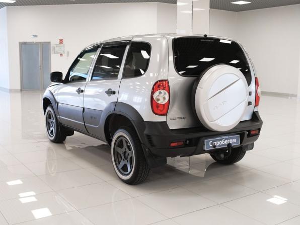 Chevrolet Niva I Рестайлинг с пробегом 2018 года, цена 643 000 рублей, 110773 км, внедорожник, Автокод Объявления