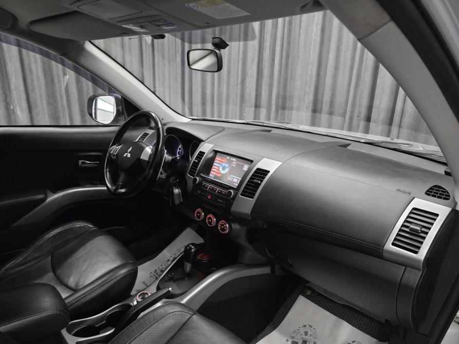 Mitsubishi Outlander II Рестайлинг Красноярск  - изображение 15