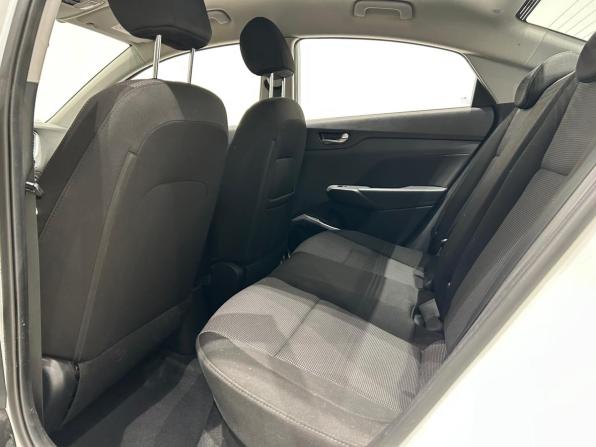 Hyundai Solaris II с пробегом 2020 года, цена 1 299 000 рублей, 106700 км, седан, Автокод Объявления