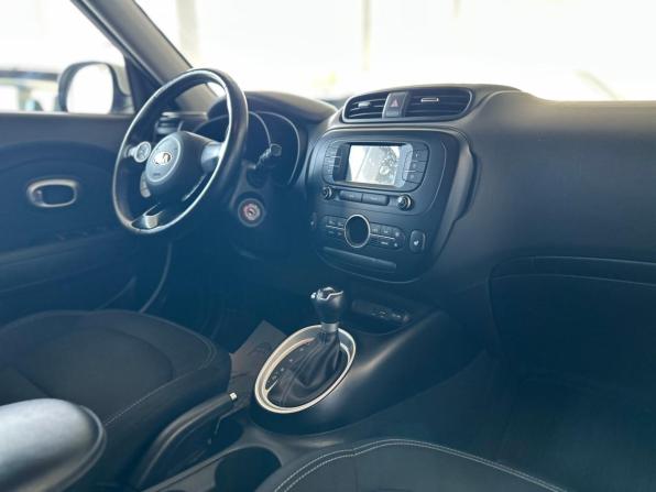 Kia Soul II Рестайлинг с пробегом 2019 года, цена 1 695 000 рублей, 30000 км, хэтчбек, Автокод Объявления