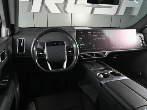 Li Auto (Lixiang) L9 I с пробегом 2023 года, цена 6 590 000 рублей, 43264 км, внедорожник, Автокод Объявления