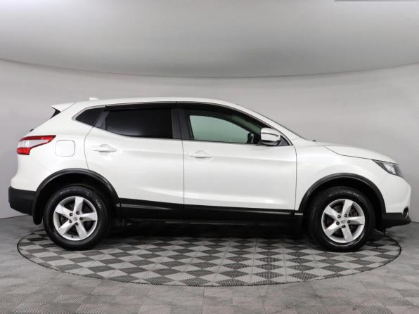 Nissan Qashqai II с пробегом 2017 года, цена 1 330 000 рублей, 96839 км, внедорожник, Автокод Объявления