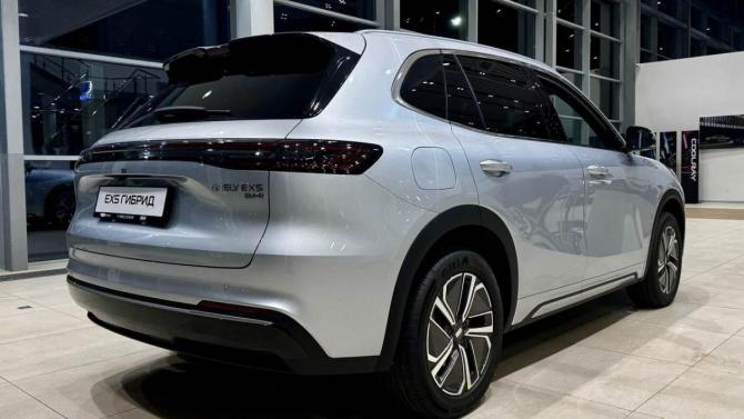 Новый Geely EX5 Гибрид 2026 года, цена 3 829 990 рублей, внедорожник, Автокод Объявления