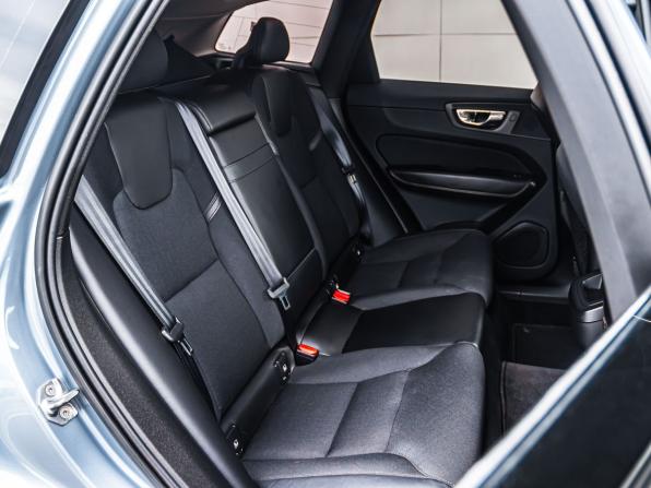 Volvo XC60 II с пробегом 2018 года, цена 3 330 000 рублей, 115330 км, внедорожник, Автокод Объявления