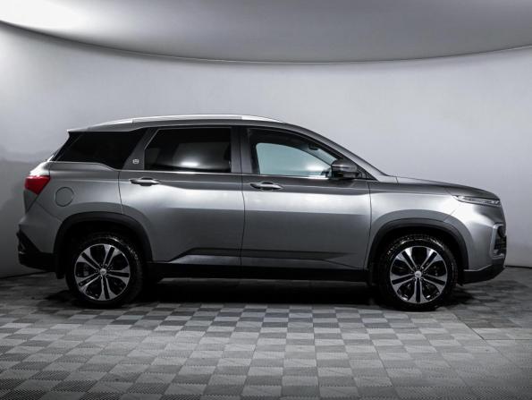 Chevrolet Captiva II с пробегом 2022 года, цена 2 200 000 рублей, 30626 км, внедорожник, Автокод Объявления