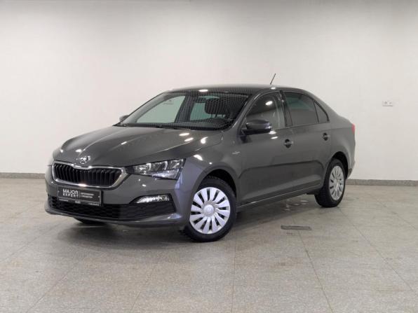 Skoda Rapid II с пробегом 2022 года, цена 1 799 000 рублей, 53946 км, лифтбек, Автокод Объявления