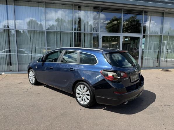 Opel Astra J с пробегом 2012 года, цена 489 000 рублей, 415775 км, универсал, Автокод Объявления