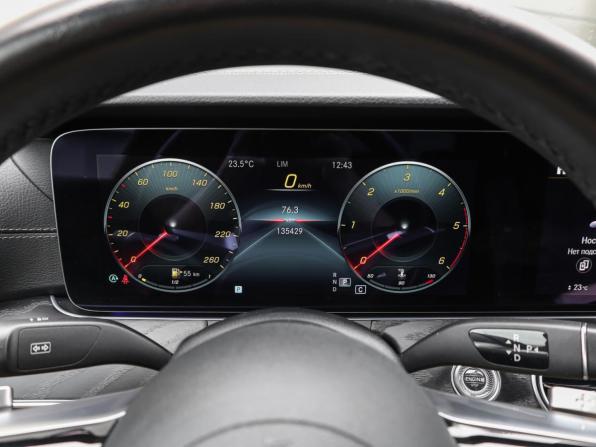 Mercedes-Benz E-Класс V (W213 S213 C238) Рестайлинг с пробегом 2021 года, цена 3 798 000 рублей, 135428 км, седан, Автокод Объявления