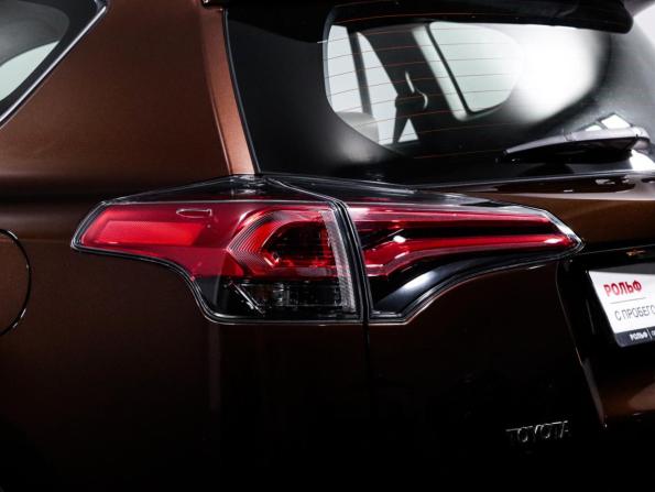 Toyota RAV4 IV (XA40) Рестайлинг с пробегом 2017 года, цена 2 449 000 рублей, 92896 км, внедорожник, Автокод Объявления