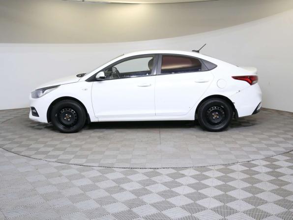 Hyundai Solaris II с пробегом 2017 года, цена 699 000 рублей, 247039 км, седан, Автокод Объявления