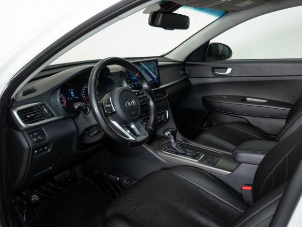 Kia Optima IV Рестайлинг с пробегом 2019 года, цена 1 998 000 рублей, 110050 км, седан, Автокод Объявления