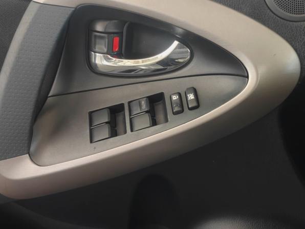 Toyota RAV4 III (XA30) с пробегом 2008 года, цена 1 085 000 рублей, 272440 км, внедорожник, Автокод Объявления