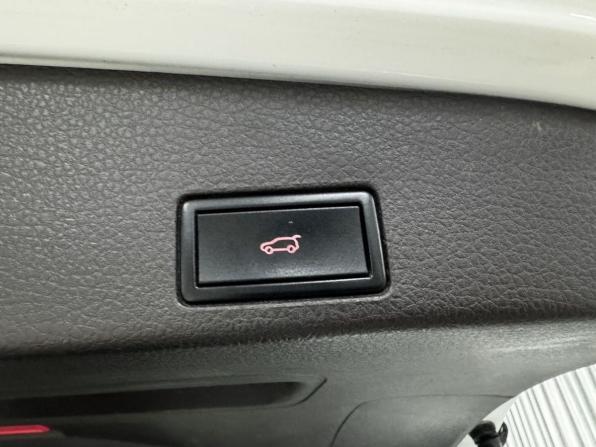 Volkswagen Touareg II с пробегом 2013 года, цена 2 000 000 рублей, 254517 км, внедорожник, Автокод Объявления