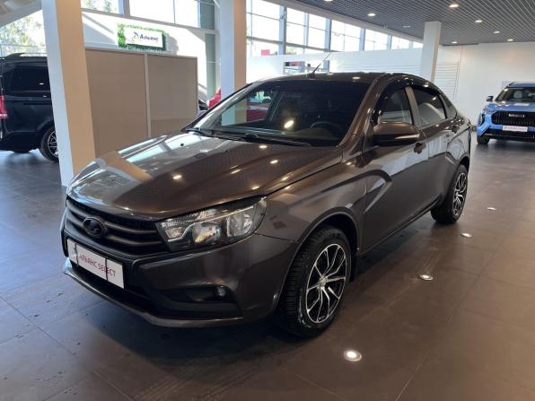 Lada (ВАЗ) Vesta I с пробегом 2017 года, цена 778 000 рублей, 189179 км, седан, Автокод Объявления