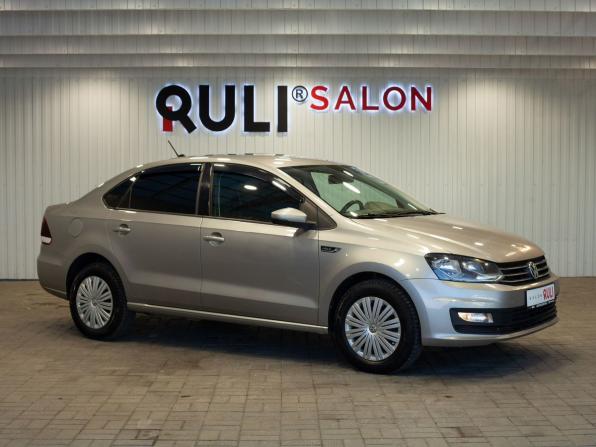 Volkswagen Polo V Рестайлинг с пробегом 2018 года, цена 1 467 000 рублей, 63802 км, седан, Автокод Объявления