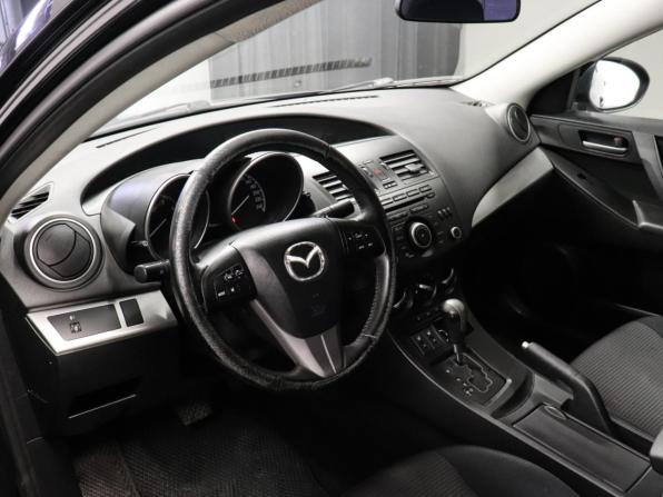 Mazda 3 II (BL) Рестайлинг с пробегом 2012 года, цена 969 000 рублей, 154691 км, седан, Автокод Объявления