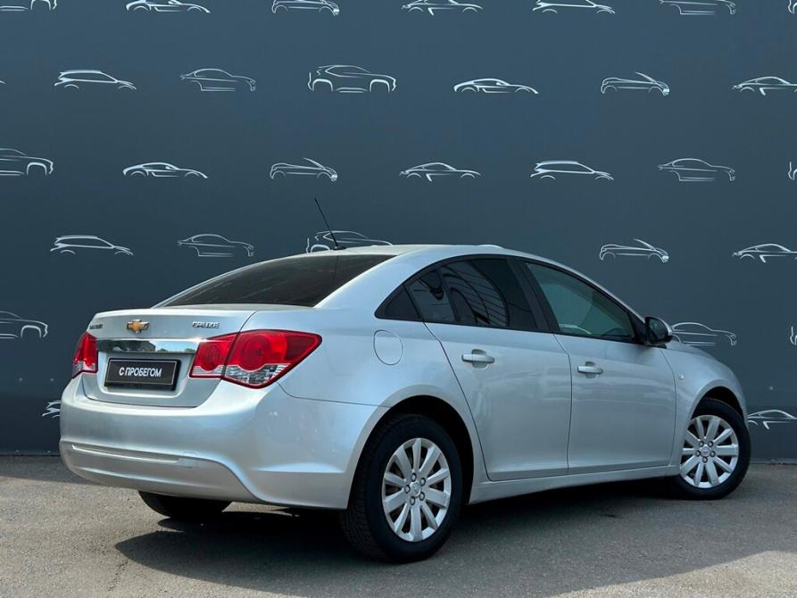 Chevrolet Cruze I Рестайлинг Санкт-Петербург  - изображение 2