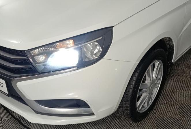Lada (ВАЗ) Vesta I с пробегом 2017 года, цена 760 000 рублей, 203953 км, седан, Автокод Объявления