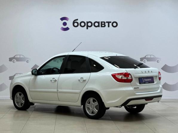 Lada (ВАЗ) Granta I Рестайлинг с пробегом 2019 года, цена 735 000 рублей, 56697 км, лифтбек, Автокод Объявления
