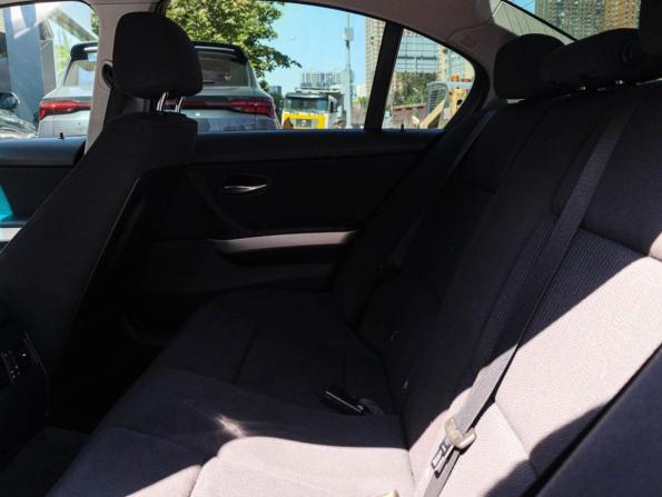 BMW 3 серии V (E90/E91/E92/E93) Рестайлинг с пробегом 2011 года, цена 950 000 рублей, 328425 км, седан, Автокод Объявления