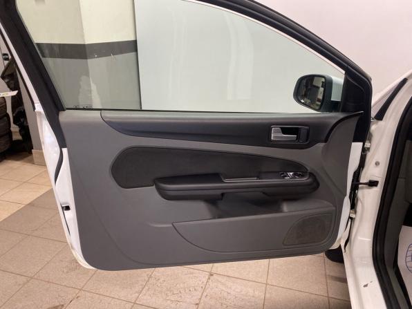 Ford Focus II Рестайлинг с пробегом 2011 года, цена 519 000 рублей, 295000 км, хэтчбек, Автокод Объявления