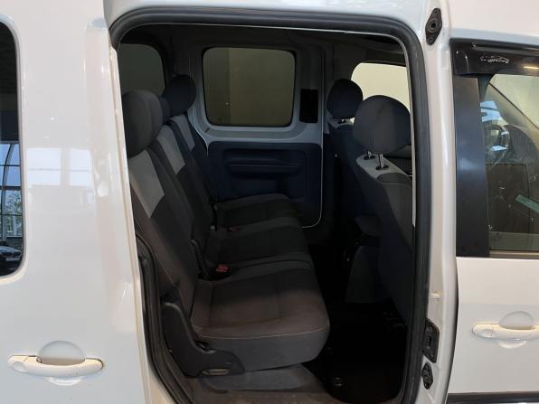 Volkswagen Caddy III Рестайлинг с пробегом 2012 года, цена 750 000 рублей, 265672 км, компактвэн, Автокод Объявления