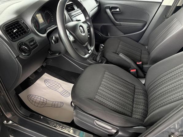 Volkswagen Polo V Рестайлинг с пробегом 2015 года, цена 920 000 рублей, 157946 км, седан, Автокод Объявления