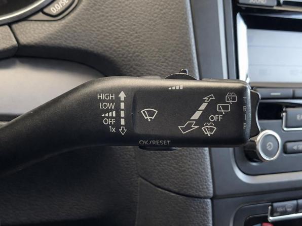Volkswagen Golf VI с пробегом 2010 года, цена 927 000 рублей, 97805 км, хэтчбек, Автокод Объявления