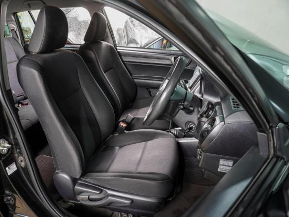 Toyota Corolla XI (E160 E170) Рестайлинг 2 с пробегом 2018 года, цена 1 379 000 рублей, 132992 км, универсал, Автокод Объявления