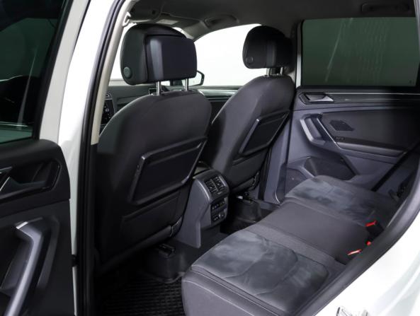 Volkswagen Tiguan II с пробегом 2017 года, цена 2 380 000 рублей, 114279 км, внедорожник, Автокод Объявления