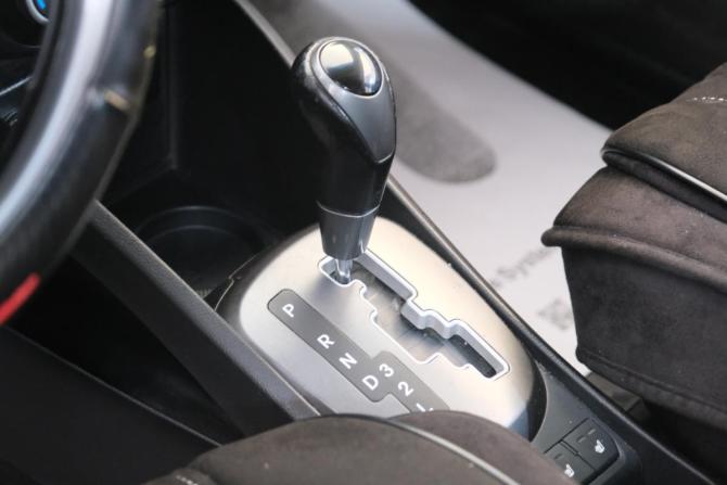 Kia Rio III Рестайлинг с пробегом 2016 года, цена 999 000 рублей, 141500 км, седан, Автокод Объявления