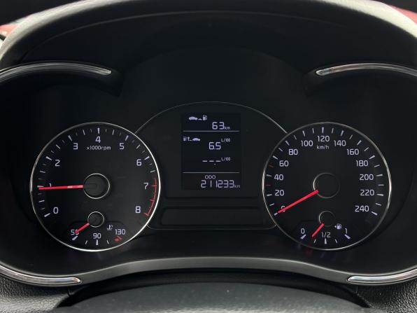 Kia Cerato III с пробегом 2016 года, цена 849 000 рублей, 216000 км, седан, Автокод Объявления