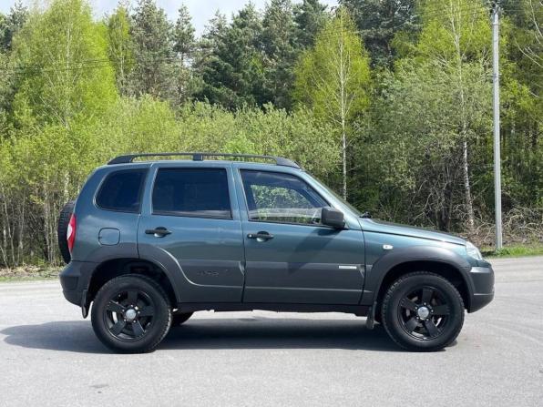 Chevrolet Niva I Рестайлинг с пробегом 2015 года, цена 670 000 рублей, 120000 км, внедорожник, Автокод Объявления
