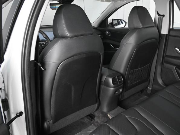 Hyundai Elantra VII (CN7) Рестайлинг с пробегом 2023 года, цена 2 829 000 рублей, 528 км, седан, Автокод Объявления