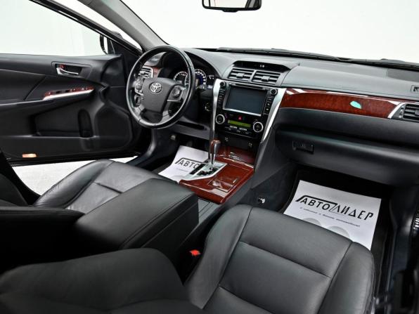 Toyota Camry VII (XV50) с пробегом 2014 года, цена 979 000 рублей, 122474 км, седан, Автокод Объявления