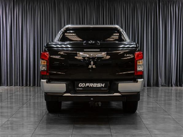 Mitsubishi L200 V Рестайлинг с пробегом 2019 года, цена 2 289 000 рублей, 132672 км, offers.body_type.unknown, Автокод Объявления