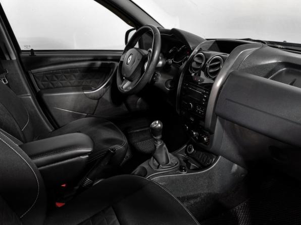 Renault Duster I Рестайлинг с пробегом 2016 года, цена 765 000 рублей, 332500 км, внедорожник, Автокод Объявления