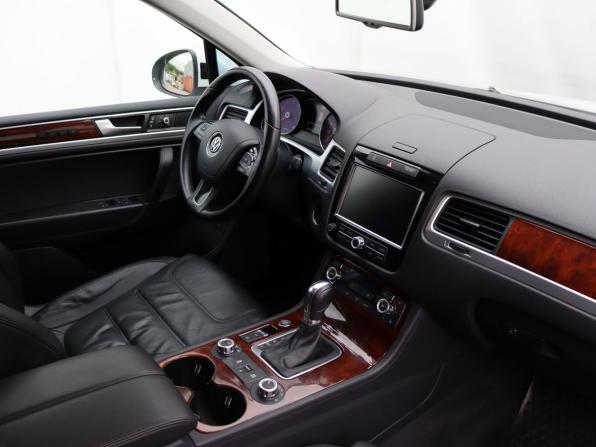 Volkswagen Touareg II с пробегом 2013 года, цена 2 249 000 рублей, 177215 км, внедорожник, Автокод Объявления