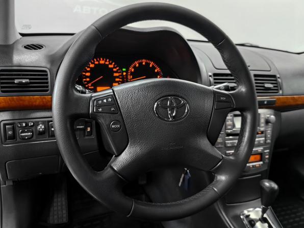 Toyota Avensis II Рестайлинг с пробегом 2008 года, цена 990 000 рублей, 228000 км, седан, Автокод Объявления
