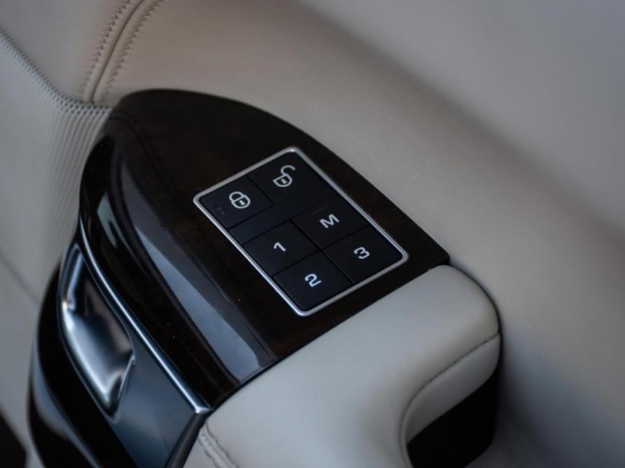 Land Rover Range Rover IV Москва  - изображение 25