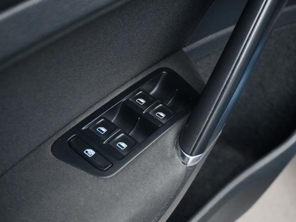 Volkswagen Golf VII с пробегом 2013 года, цена 1 150 000 рублей, 232711 км, хэтчбек, Автокод Объявления