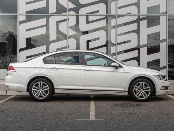 Volkswagen Passat B8 с пробегом 2016 года, цена 1 928 000 рублей, 155991 км, седан, Автокод Объявления