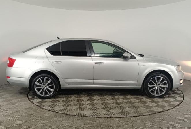 Skoda Octavia III (A7) с пробегом 2017 года, цена 1 700 000 рублей, 127100 км, лифтбек, Автокод Объявления