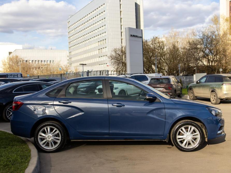 Lada (ВАЗ) Vesta I Москва  - изображение 3